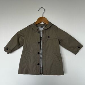Burberry Children’s Khaki Trench coat Size 12M Kids Fashion Designer Outerwear